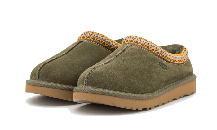 tasman-slipper-burnt-olive-gum-basketsold