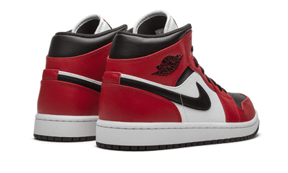 air-jordan-1-mid-chicago-black-toe-basketsold