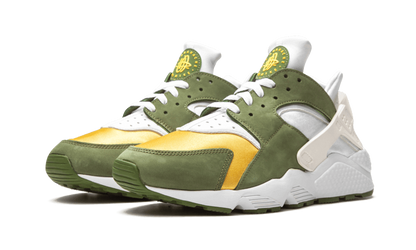 air-huarache-stussy-dark-olive-2021-basketsold