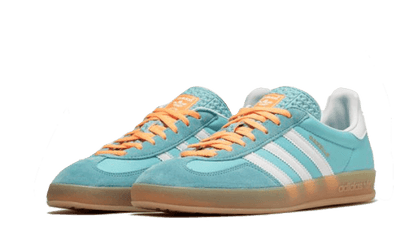 gazelle-indoor-preloved-blue-white-gum-basketsold