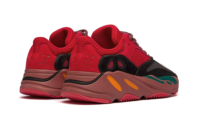 yeezy-700-hi-res-red-basketsold