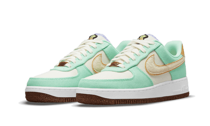 air-force-1-low-07-lx-happy-pineapple-green-glow-basketsold