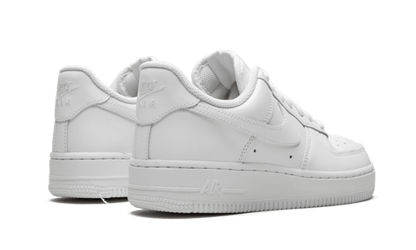 air-force-1-low-07-triple-white-basketsold