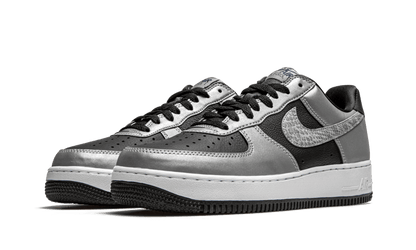 air-force-1-low-silver-snake-2021-basketsold