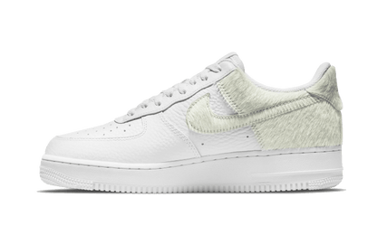 air-force-1-low-white-pony-hair-heel-basketsold