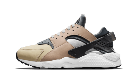 air-huarache-escape-2021-basketsold