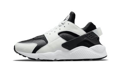 air-huarache-og-white-black-basketsold