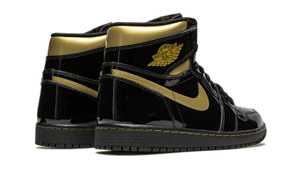 air-jordan-1-high-black-metallic-gold-basketsold