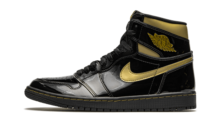 air-jordan-1-high-black-metallic-gold-basketsold