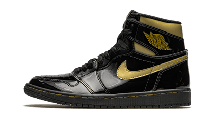 air-jordan-1-high-black-metallic-gold-basketsold