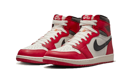 air-jordan-1-high-chicago-lost-and-found-reimagined-basketsold