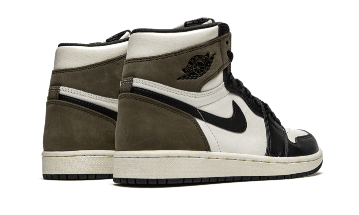 air-jordan-1-high-dark-mocha-basketsold