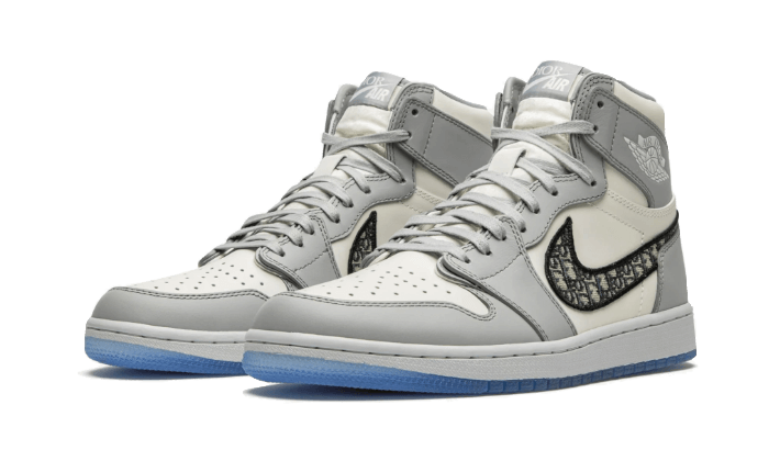 air-jordan-1-high-dior-basketsold