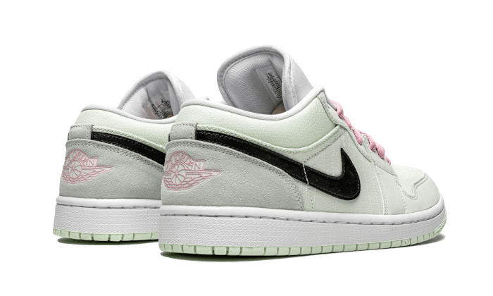 air-jordan-1-low-barely-green-basketsold