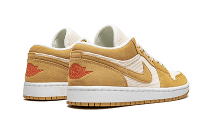 air-jordan-1-low-corduroy-basketsold
