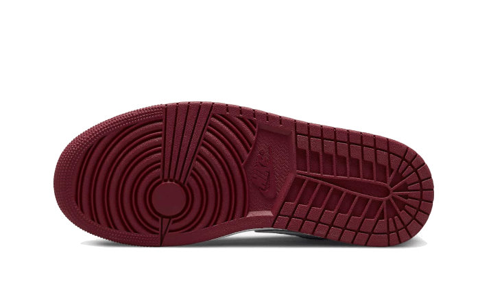 air-jordan-1-low-pomegranate-basketsold