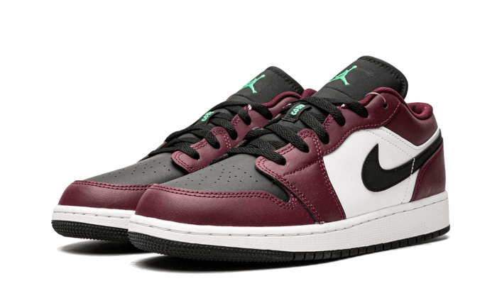 air-jordan-1-low-se-dark-beetroot-black-roma-green-basketsold