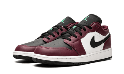 air-jordan-1-low-se-dark-beetroot-black-roma-green-basketsold