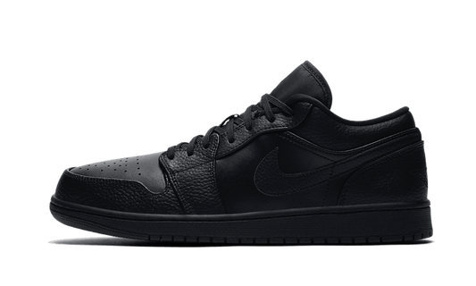 air-jordan-1-low-triple-black-basketsold