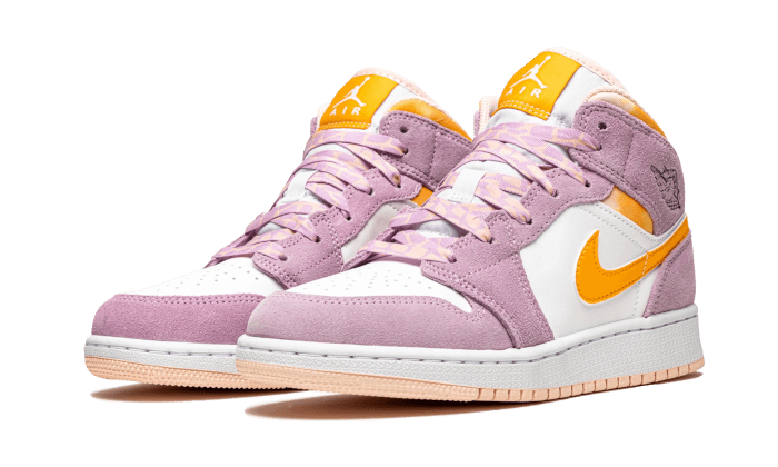 air-jordan-1-mid-arctic-pink-basketsold