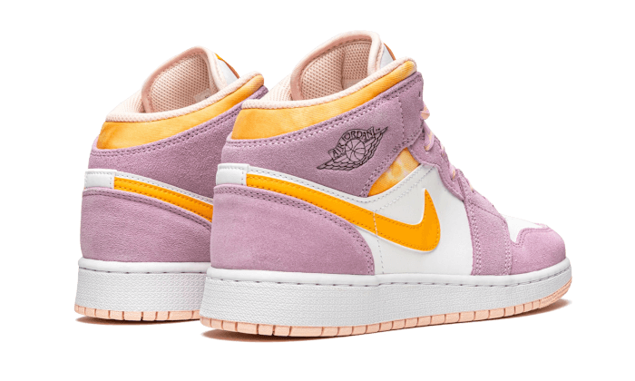 air-jordan-1-mid-arctic-pink-basketsold