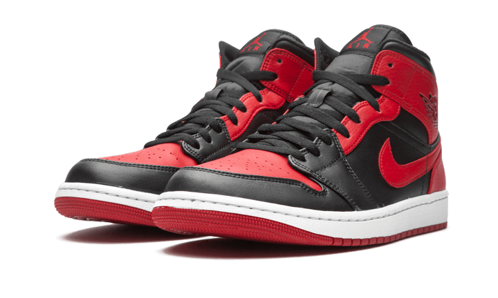 air-jordan-1-mid-banned-2020-basketsold