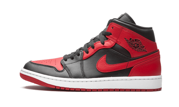 air-jordan-1-mid-banned-2020-basketsold