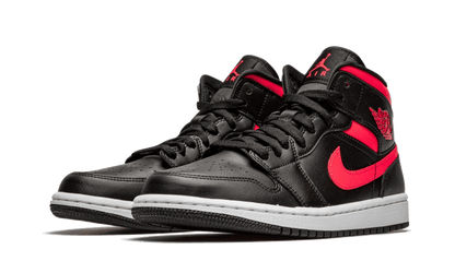 air-jordan-1-mid-black-siren-red-basketsold