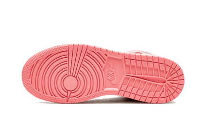 air-jordan-1-mid-coral-chalk-pink-basketsold