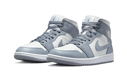 air-jordan-1-mid-grey-sail-basketsold