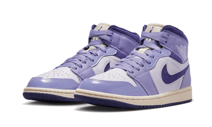 air-jordan-1-mid-purple-chenille-basketsold