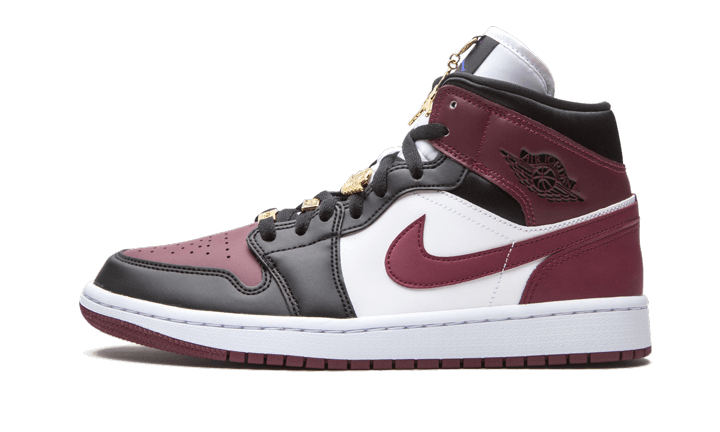 air-jordan-1-mid-se-black-dark-beetroot-basketsold