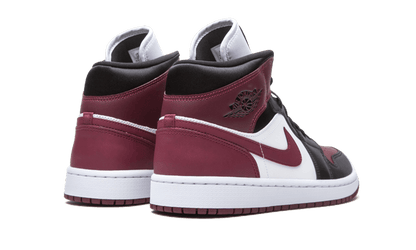 air-jordan-1-mid-se-black-dark-beetroot-basketsold