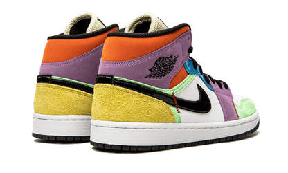 air-jordan-1-mid-se-lightbulb-basketsold