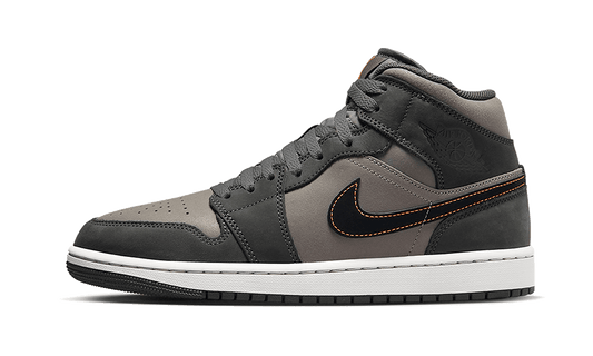 air-jordan-1-mid-se-night-stadium-basketsold