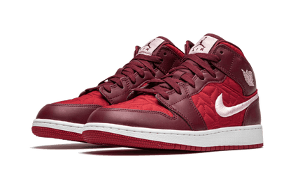 air-jordan-1-mid-se-red-quilt-basketsold