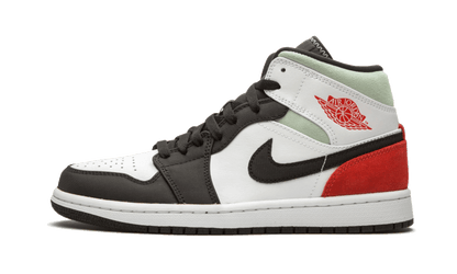 air-jordan-1-mid-se-union-black-toe-basketsold