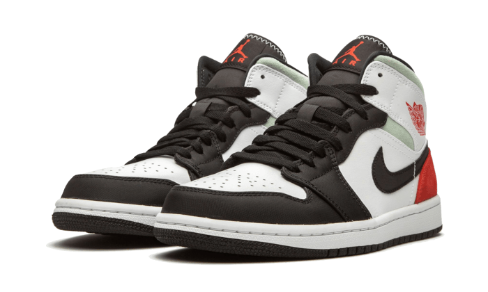 air-jordan-1-mid-se-union-black-toe-basketsold