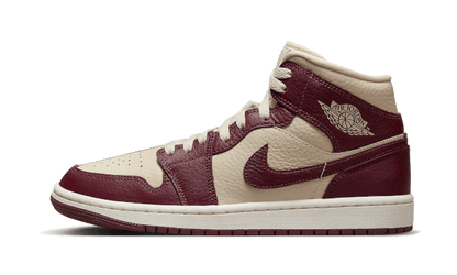 air-jordan-1-mid-split-beach-cherrywood-red-basketsold