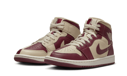 air-jordan-1-mid-split-beach-cherrywood-red-basketsold