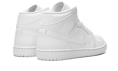 air-jordan-1-mid-triple-white-2022-basketsold