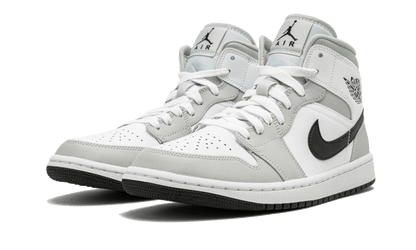 air-jordan-1-mid-white-light-smoke-grey-basketsold