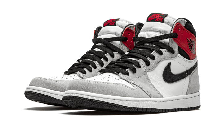 air-jordan-1-retro-high-light-smoke-grey-basketsold