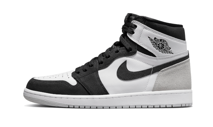 air-jordan-1-retro-high-og-bleached-coral-basketsold