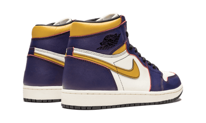 air-jordan-1-retro-high-og-defiant-nike-sb-lakers-basketsold