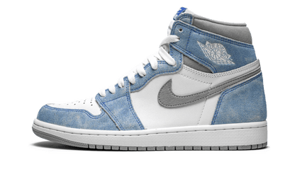 air-jordan-1-retro-high-og-hyper-royal-basketsold