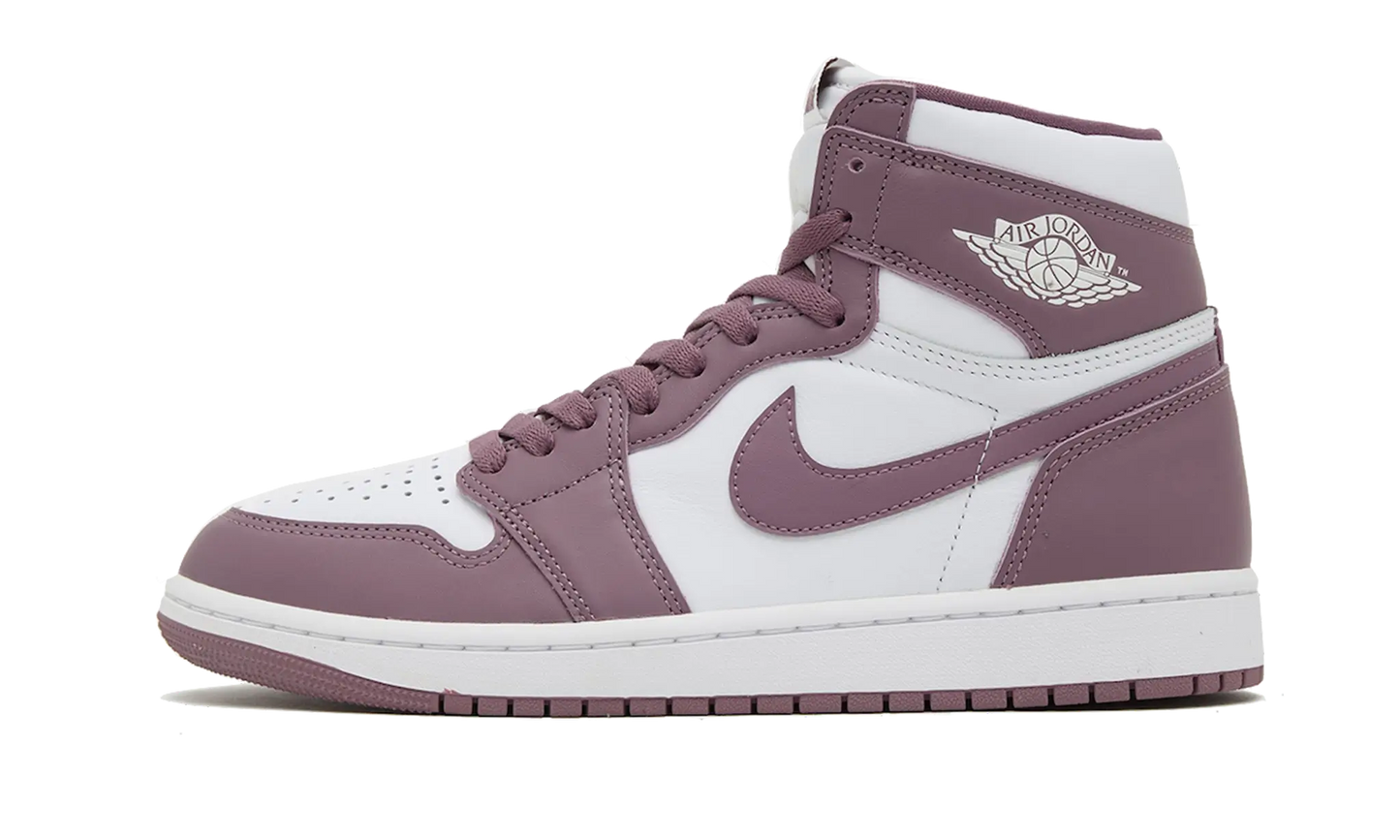 air-jordan-1-retro-high-og-sky-j-mauve-basketsold