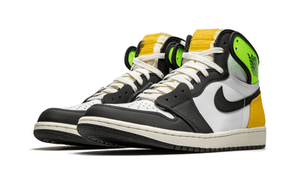 air-jordan-1-retro-high-og-volt-gold-basketsold