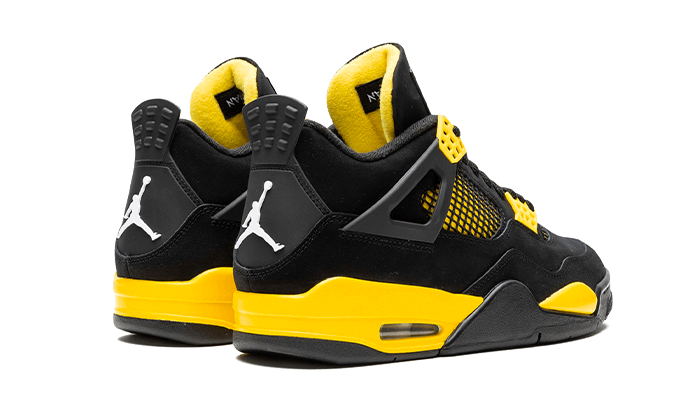 air-jordan-4-retro-thunder-2023-basketsold