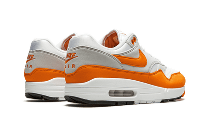 air-max-1-anniversary-orange-2020-basketsold